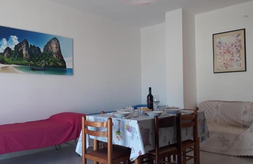 San Foca Apartment | Charming Holiday Home Near The Beach With A Terrace in San Foca