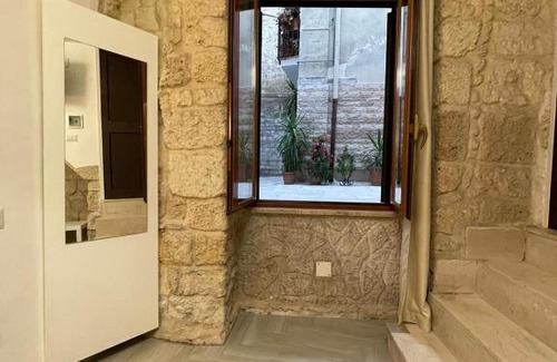 Old Town House | Corte San Gaetano
