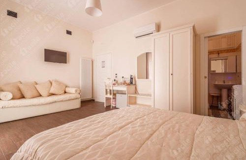 Canosa di Puglia House | DomuS al Corso con servizio B&B