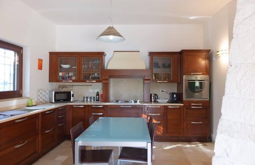 Martina Franca House | Holiday Home in Itria Valley with Pool