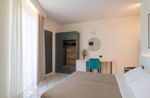Cisternino Hotel | Hotel Lo Smeraldo