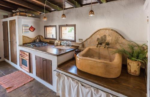 Racale House | Il Trullo - Tia Maria Country Inn
