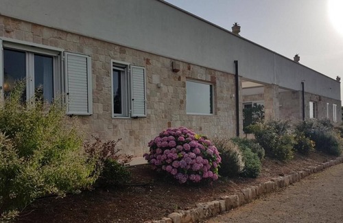 Conversano Villa | Leralora-Cherry House. Elegant villa with swimming pool, a stone's throw from the sea