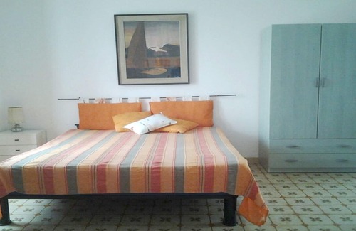 Marina di Ostuni Apartment | Low Cost Orange Studio Apartment, Kitchen Air Conditioning :Beach Holiday Apulia