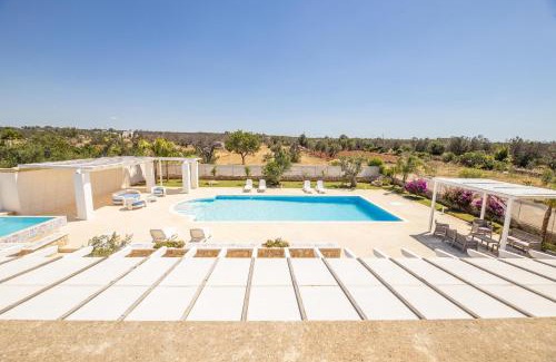 Capilungo Villa | Malaspina luxury pool