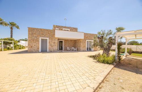Capilungo Villa | Malaspina luxury pool