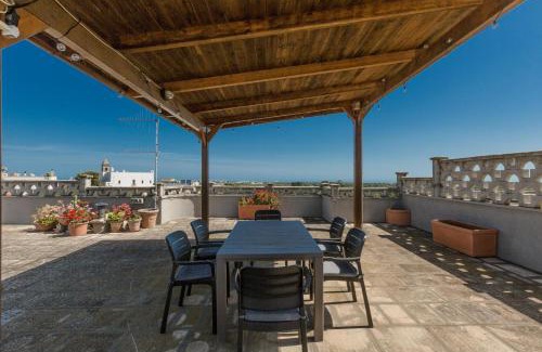 Pozzo Faceto Apartment | Margaret House by BarbarHouse