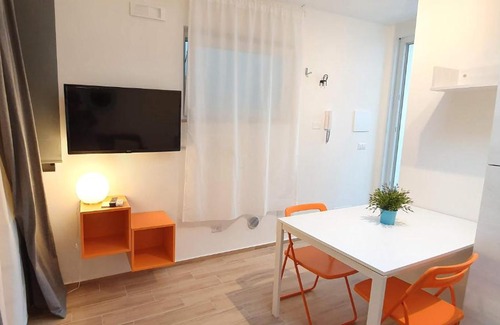 Municipio 2 Apartment | Monochic Studio - Bari Politecnico