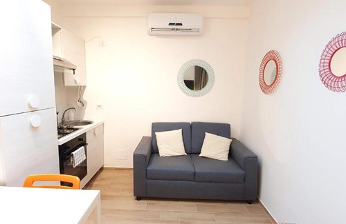 Municipio 2 Apartment | Monochic Studio - Bari Politecnico