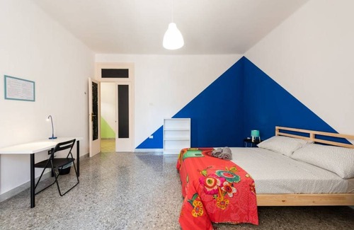 Municipio 1 Other | Shared room ∙ 1 bedroom ∙ 2 guests