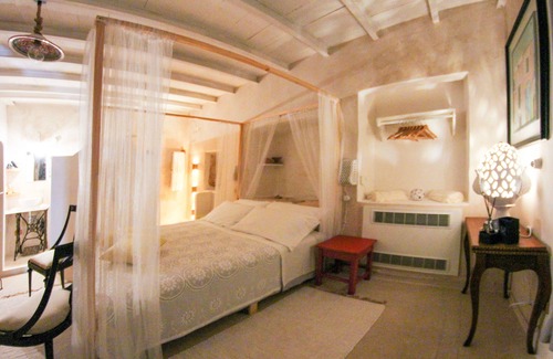 Alessano Bed & Breakfast | Situato ad Alessano il B&B Pulia Dimore Salentine, casa storica del 1500.