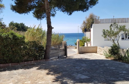 Marina San Gregorio Apartment | Sole B bilo sul mare