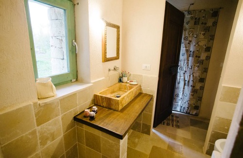 Ceglie Messapica House | TRULLO PACE FANTASTICO PLACE WITH POOL AND WIFI