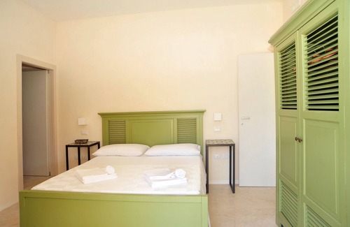Otranto Villa | Villa 'Elegante A Otranto' with Shared Terrace, Wi-Fi and Air Conditioning