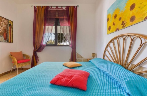 Padula Fede Apartment | 1086 Villetta Baron Beach