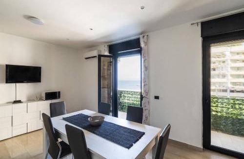 Municipio 3 Apartment | 120 m² Apartment ∙ 2 bedrooms ∙ 6 guests