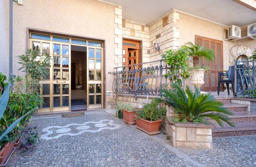 Monteroni di Lecce House | 120 m² House ∙ 3 bedrooms ∙ 5 guests