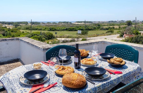 Torre Castiglione Villa | 120 m² Villa ∙ 3 bedrooms ∙ 10 guests