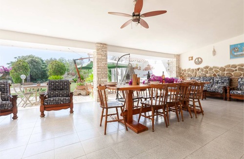 Giorgilorio Villa | 1200 m² Villa ∙ 5 bedrooms ∙ 13 guests