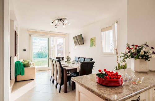 Marina di Felloniche Villa | 140 m² Villa ∙ 4 bedrooms ∙ 8 guests