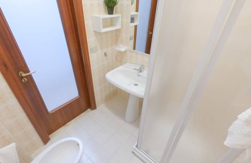 Municipio 2 Resort | 168 m² Private room ∙ 1 bedroom ∙ 1 guest