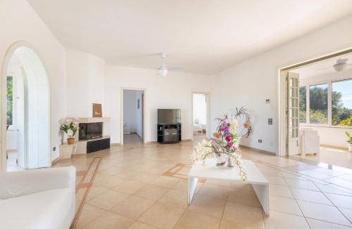 Fumarola Villa | 180 m² Villa ∙ 4 bedrooms ∙ 8 guests