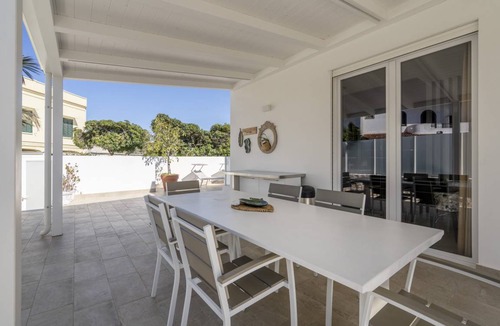Municipio 5 Apartment | 185 m² Apartment ∙ 4 bedrooms ∙ 8 guests