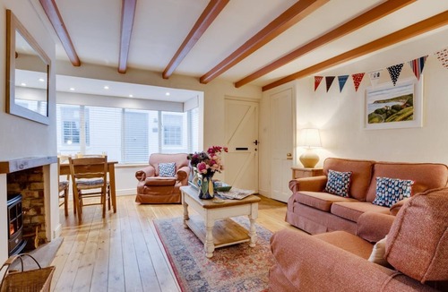 Sandsend Cottage | 2 Bed in Sandsend (oc-wa307)