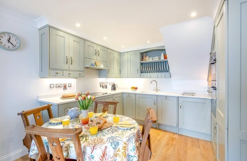 Mortehoe Apartment | 2 Bed in Woolacombe (oc-shore1)