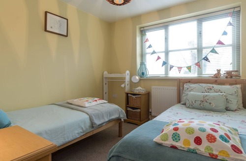 Dursley Cottage | 2 bedroom accommodation in Frampton-on-Severn, near Stroud