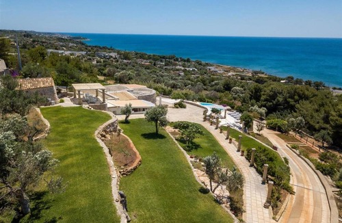 Torre Vado Villa | 200 m² Villa ∙ 1 bedroom ∙ 11 guests