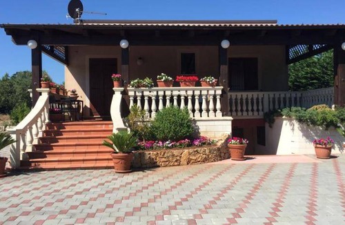 Mottola House | 240 m² House ∙ 4 bedrooms ∙ 5 guests