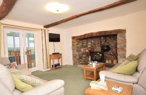 Hartland House | 3 Bed in Bideford oc-glake