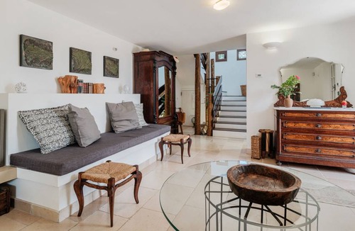 Ceglie Messapica Villa | 300 m² Villa ∙ 4 bedrooms ∙ 8 guests