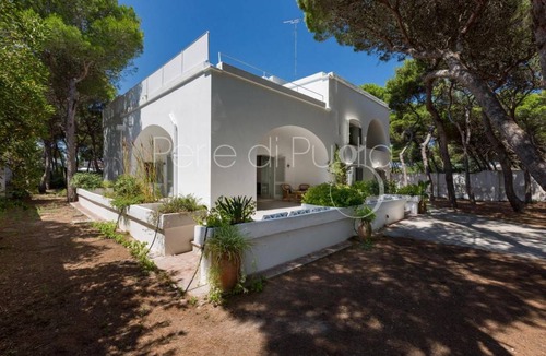 Torre Specchia Ruggeri House | 450 m² House ∙ 5 bedrooms ∙ 12 guests