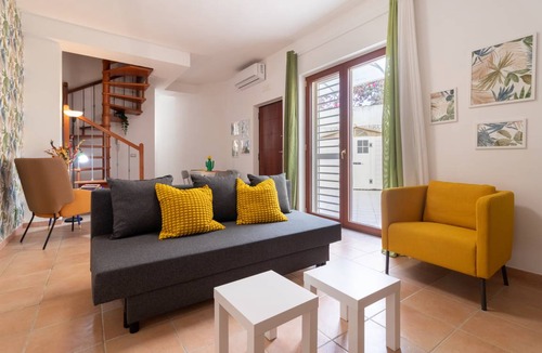 Adelfia House | 50 m² House ∙ 1 bedroom ∙ 4 guests
