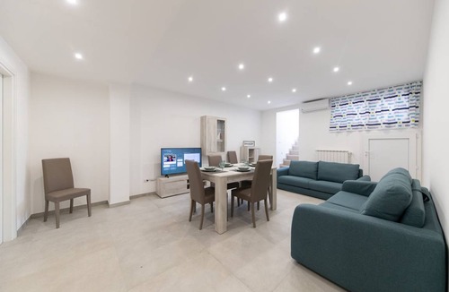 Municipio 5 Apartment | 65 m² Apartment ∙ 2 bedrooms ∙ 6 guests