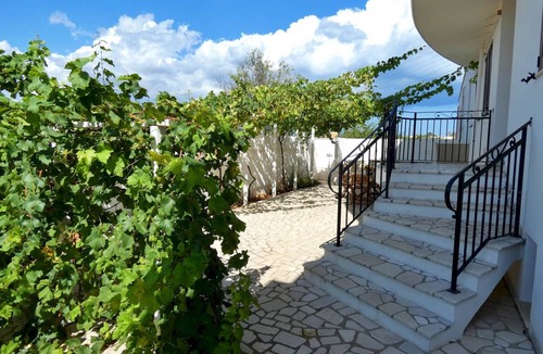 Corsano Apartment | 70 m² Apartment ∙ 3 bedrooms ∙ 7 guests
