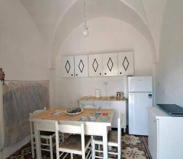 Felline House | 80 m² House ∙ 2 bedrooms ∙ 4 guests