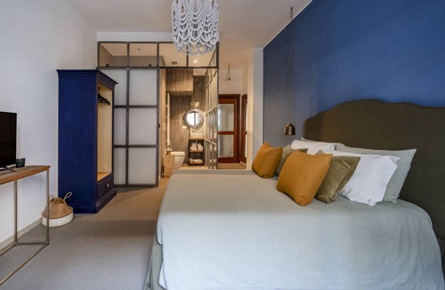 Bari City Centre Apartment | 90 m² Apartment ∙ 2 bedrooms ∙ 4 guests