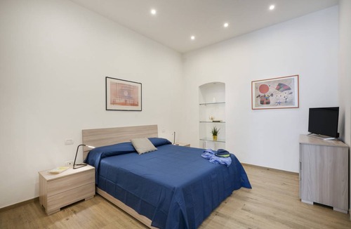 Bari City Centre Apartment | 95 m² Apartment ∙ 1 bedroom ∙ 4 guests