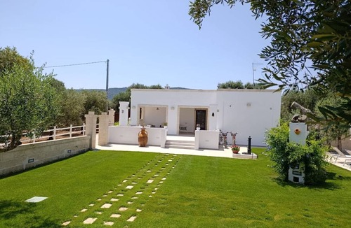 Ostuni Villa | 97 m² Villa ∙ 3 bedrooms ∙ 6 guests