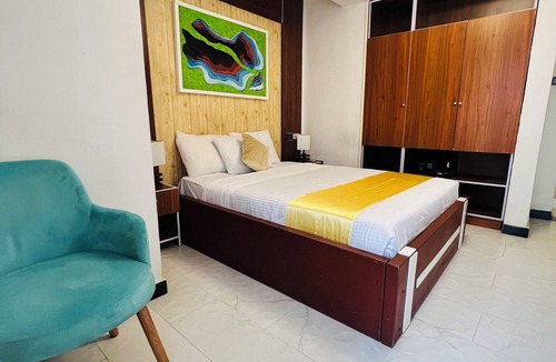 Nifas Silk-Lafto House | Abat Guest House