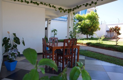 Mahahanga Tanana Apartment | Air-conditioned apartment La Corniche OBB