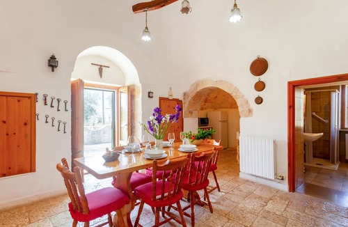 Cisternino House | Amazing home in Cisternino BR with WiFi