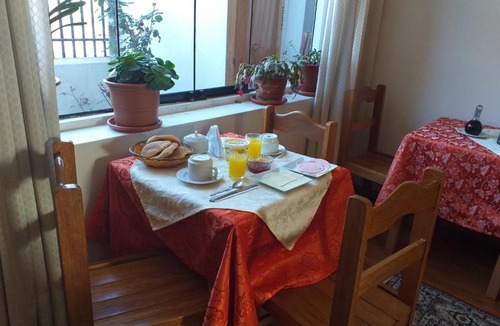 Primavera House | Anais Hostel