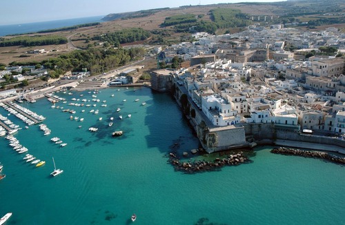 Otranto Apartment | Apartment A6 - Ground Floor with Front and Back Garden