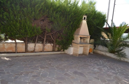 Marina di Novaglie Apartment | Apartment 'Alba Del Mare' with Sea View, Private Terrace and Shared Garden