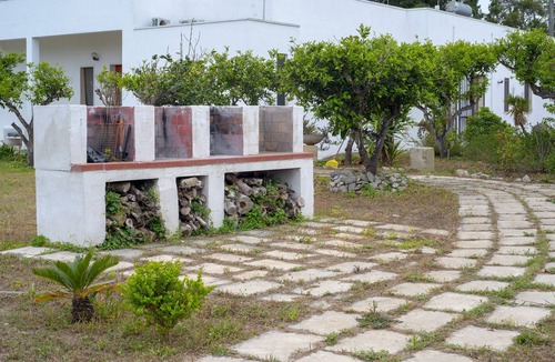 Giurdignano Apartment | Apartment 'Borgo Borgia - Casa Del Vinattiere' with Shared Pool, Wi-Fi and Air Conditioning