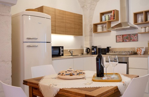 Centro Storico Apartment | Apartment 'Casa Manca' with Private Terrace, Wi-Fi and Air Conditioning